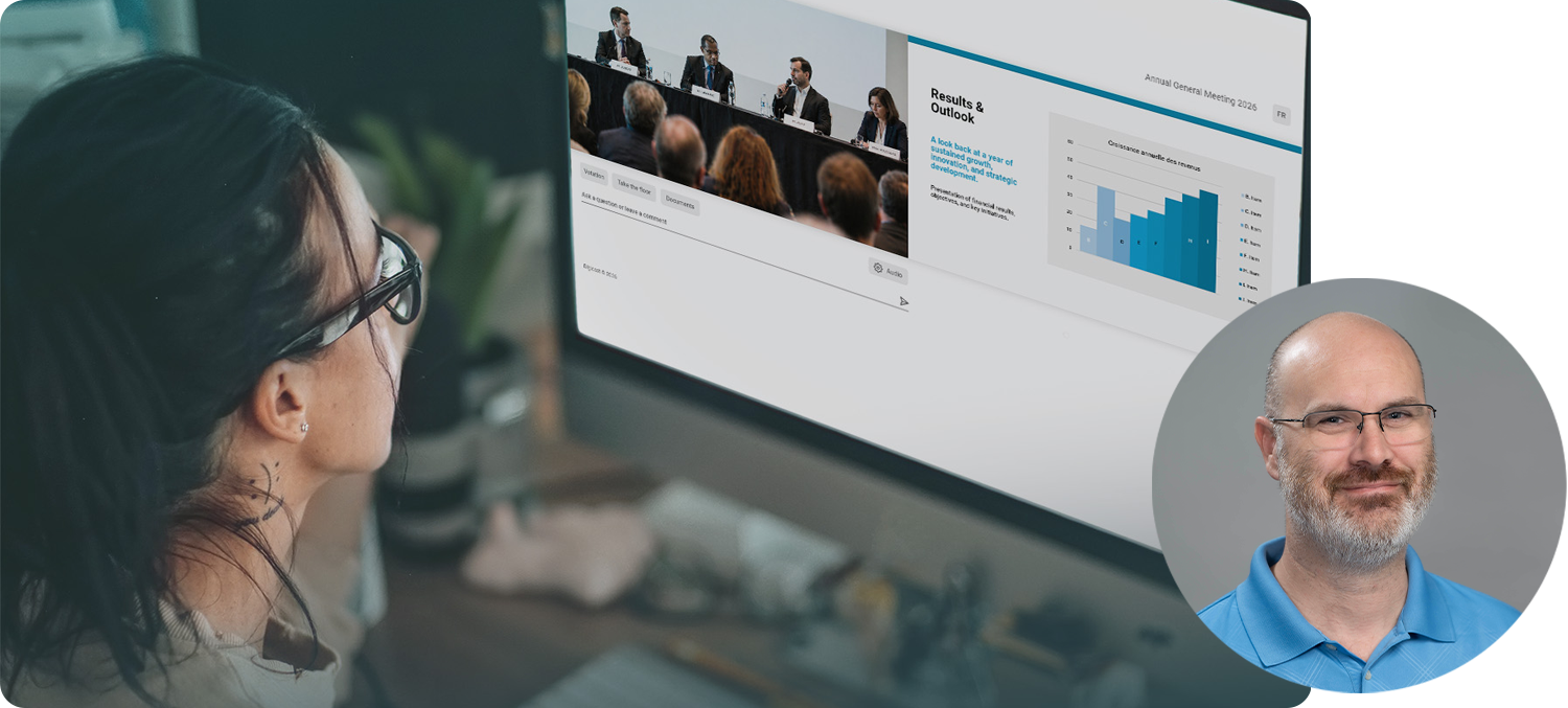 Professionnelle suivant une webdiffusion, portrait d'un employé Digicast.